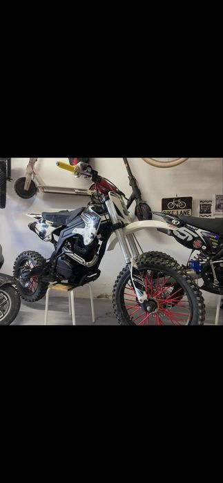 Pit bike sx150 cc