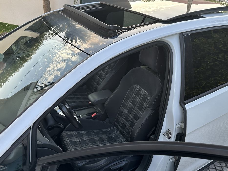 Volkswagen Golf — fotografia 8
