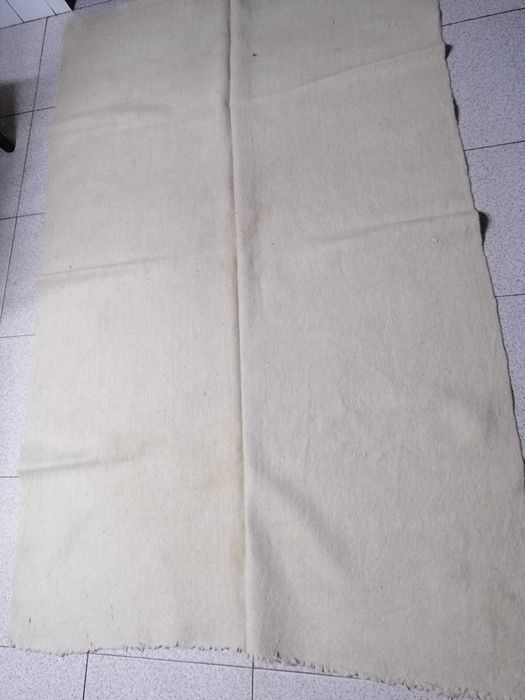 Faixa e mantas de burel bom estado