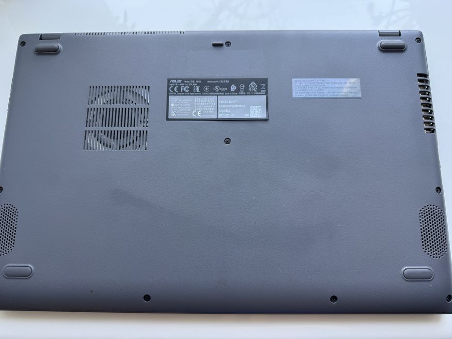 ASUS VivoBook 15 i7 / 16 GB Ram / SSD - 256