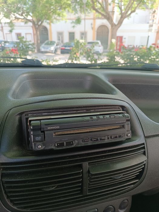 Radio Kenwood KVT-524 DVD