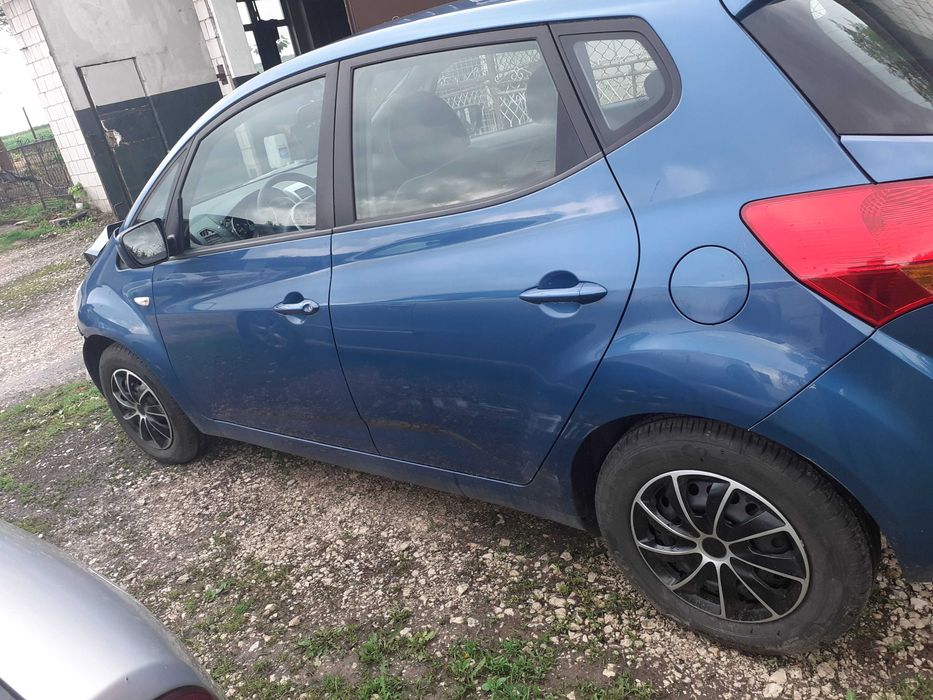 KIA VENGA 1,6CRDI 2013 Rok