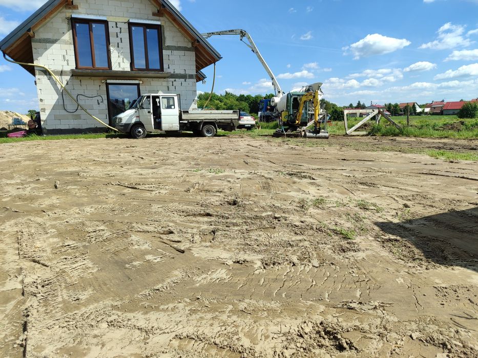 Usługi minikoparką i wywrotką do 3,5t