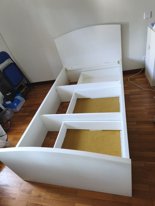 Cama de solteiro