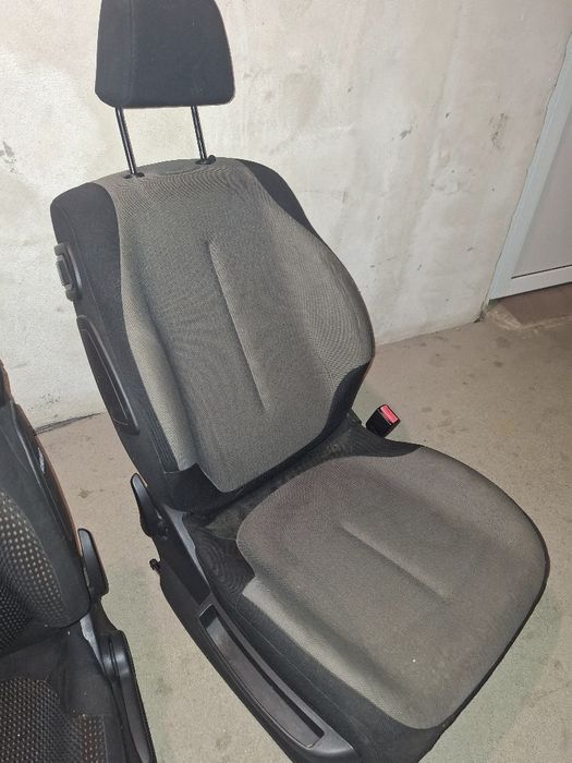 Fotele Citroën c4 cupe
