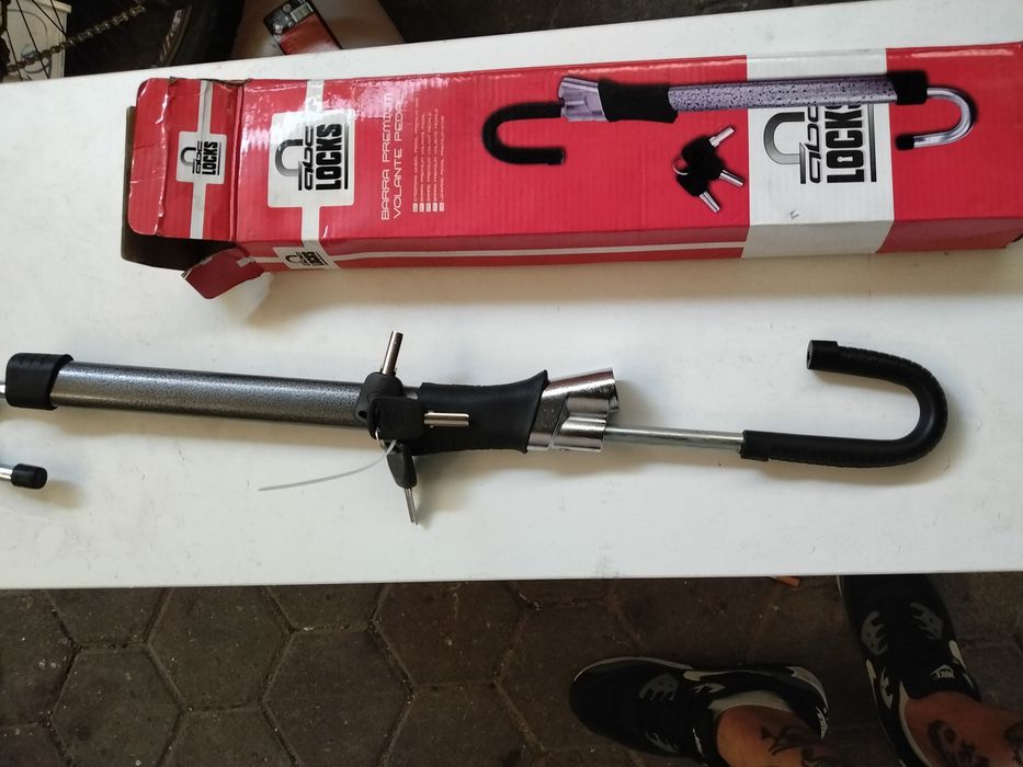 Vendo barra de segurança auto