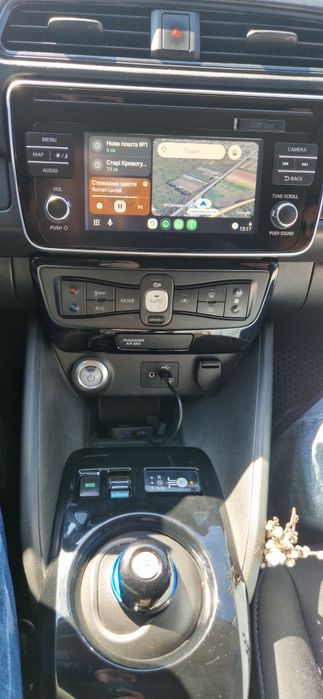 Nissan leaf 2018