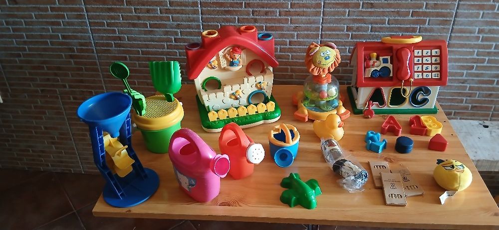 Conjunto brinquedos