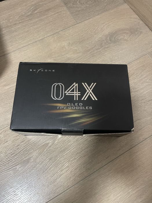 Fpv окуляри skyzone SKY04X