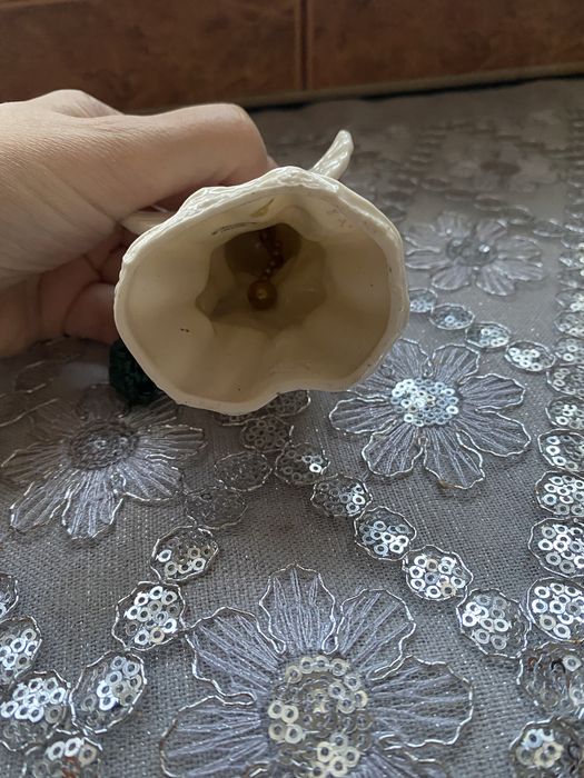 Belleek Ibelano aniołek dzwoneczek