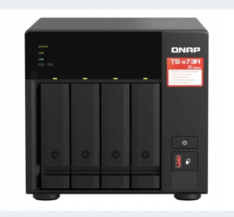 QNAP TS-473A-64 GB +  6 dysków