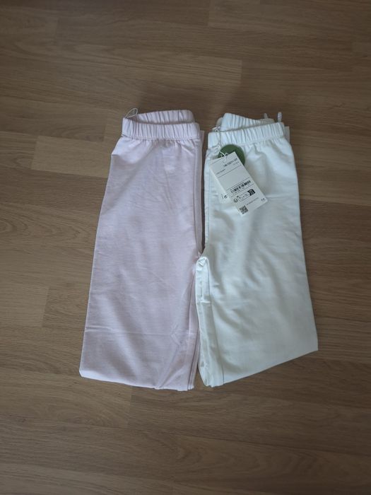 Комплект котонових штанів від бренду С&А