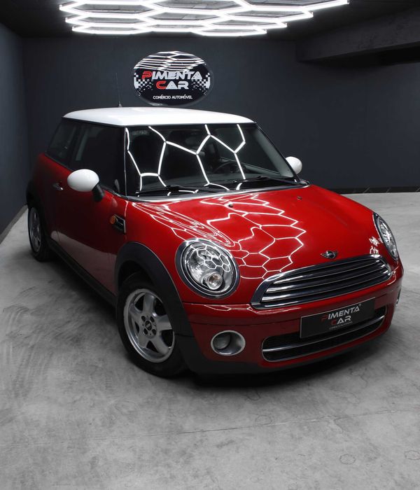 MINI Cooper D 1.6 110CV (139€/Mês)
