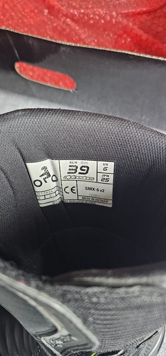 Buty Alpinestars SMX-6 v2 rozm.39