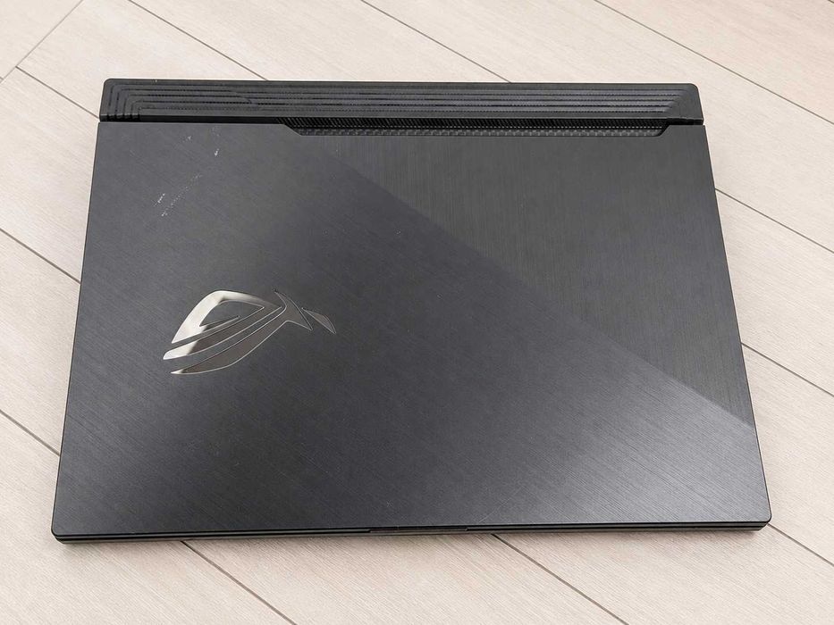 ASUS ROG Strix G531G i7-9750H 16ram RTX 2070 8gb  240hz  Гарантія !