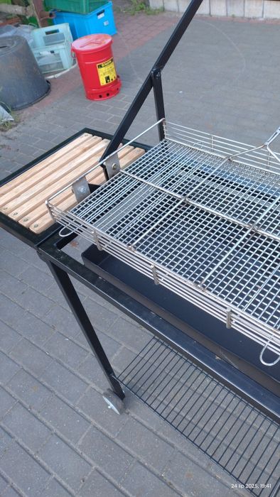 Gril obrotowy z nierdzewki inny..palenisko.ruszt