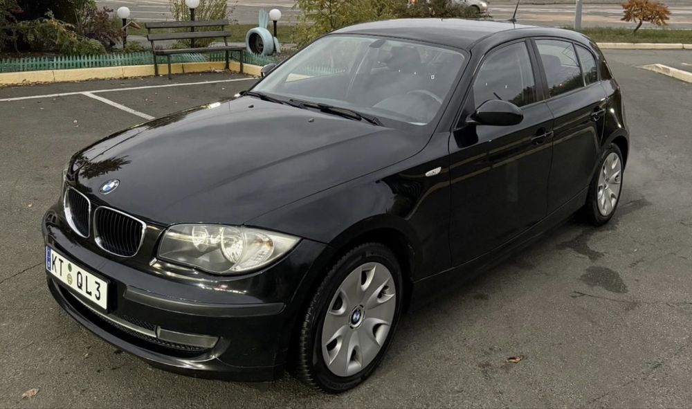 BMW  1 series  2.0