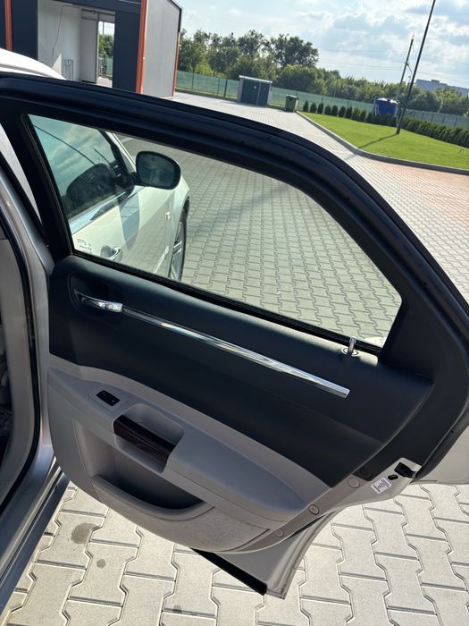 Крайслер 300с 2,72 обьем