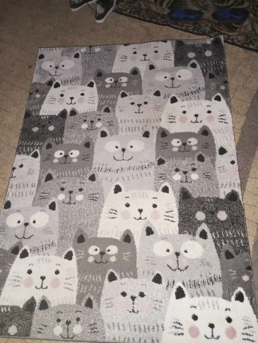 Dywan dziecięcy w koty