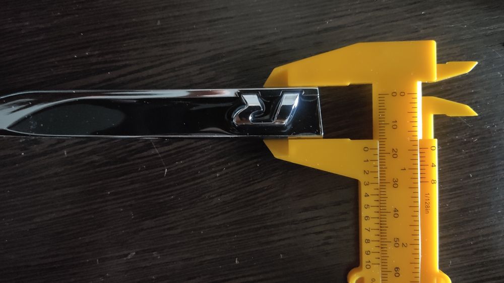 эмблема VW R-line Volkswagen