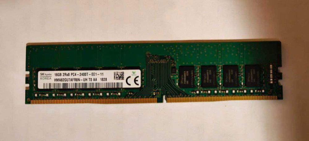 Pamięć 16GB DDR4 PC4-2400T - 8 sztuk