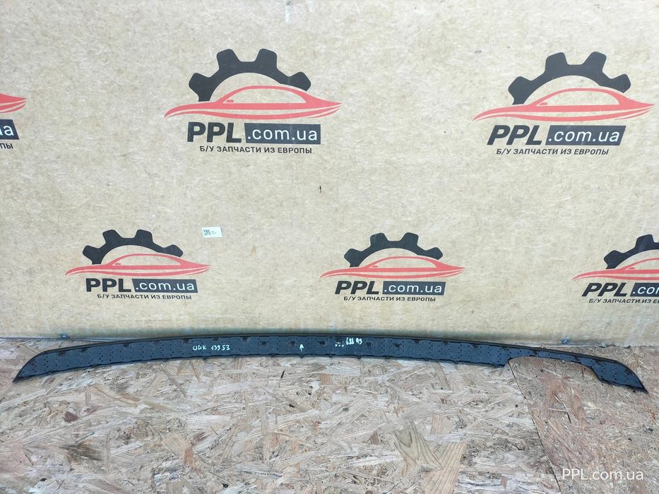 Audi A3 8V 12-16 S-Line HB накладка молдинг бампера заднего 8V3807834A