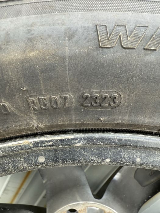 Зимние шины Pirelli Winter Sottozero 3 215/55 R17 98V XL