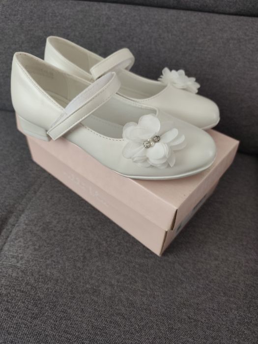 Baletki białe, buty komunijne 35