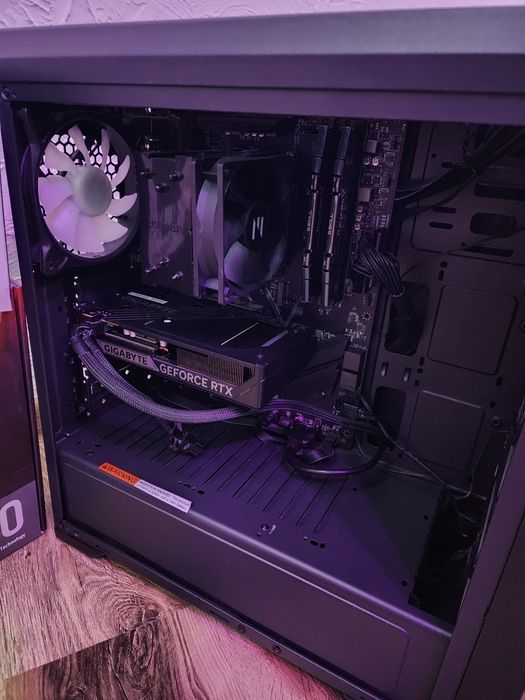 Ігровий комп'ютер RTX 5060, Ryzen 5600, 16gb DDR4, SSD 240gb, M2 512gb