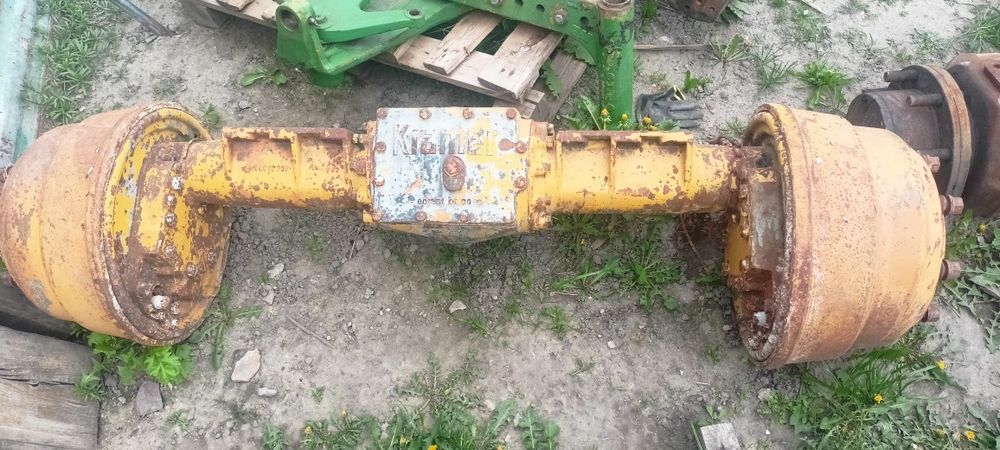 Kramer 411 napędy przòd i tył .
