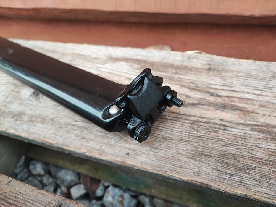 Sztyca rowerowa szosowa aero Carbon 360mm