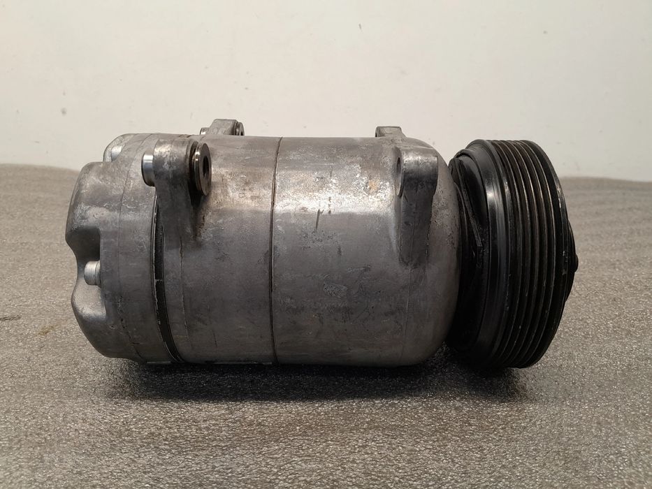 Compressor AC VOLKSWAGEN Golf IV (1J1)