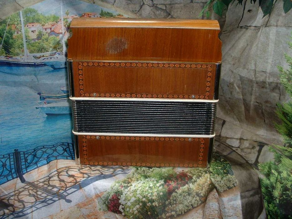 Concertina para venda N, 912