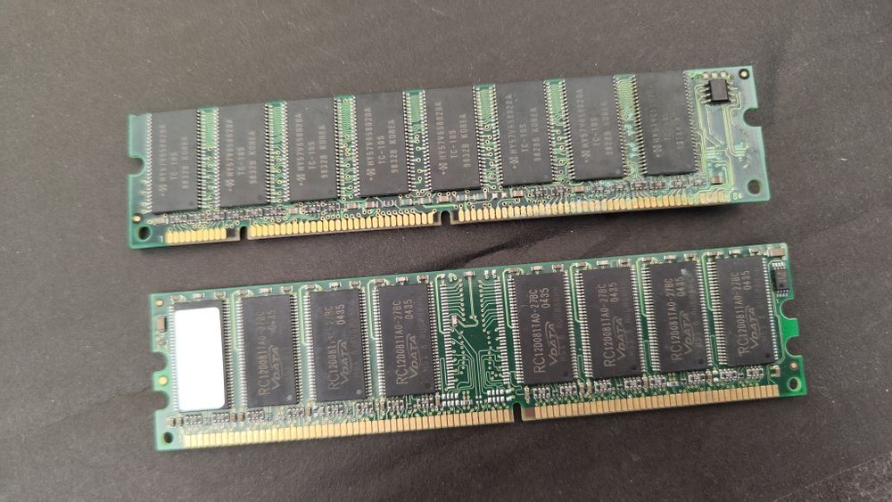2 Memórias SDRAM