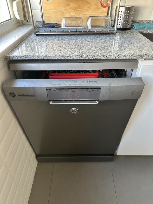 Maquina de lavar a loiça Hoover Dish 700