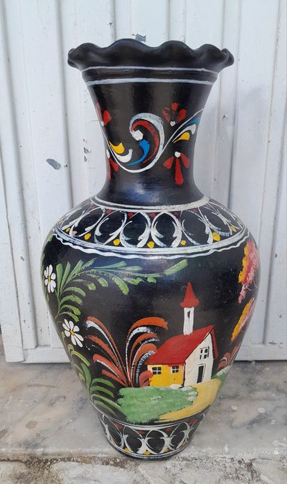 Jarrão feito de barro