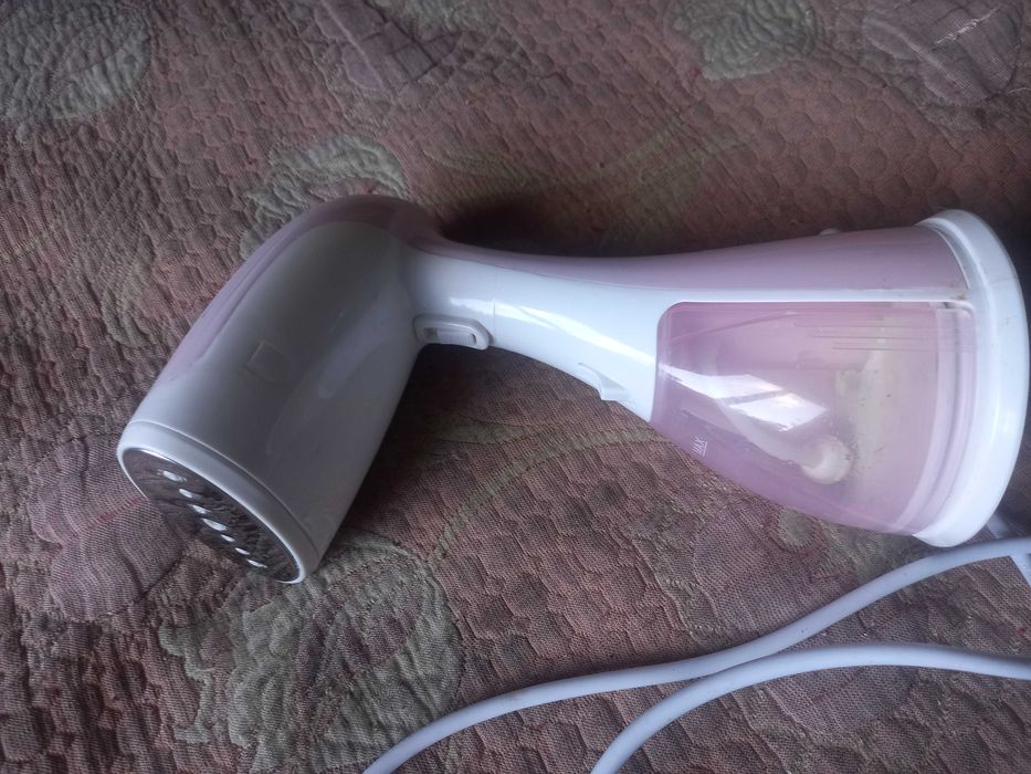 Відпарювач ручний  Handheld garment Steamer LC201 1500 Вт  рожево-білий