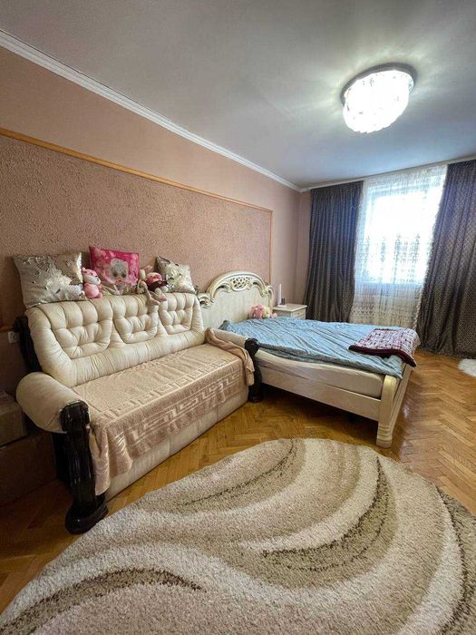 Продаж цегляного Будинку :Вул Новознесенська