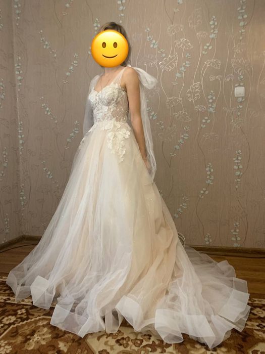 Весільні сукні. Стан нових