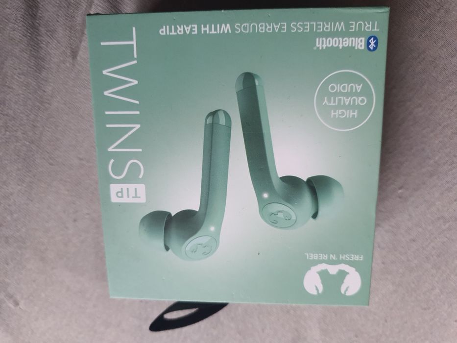 Nowe słuchawki bezprzewodowe earbuds  fresh rebel