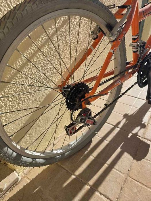 Bicicleta a Pedal