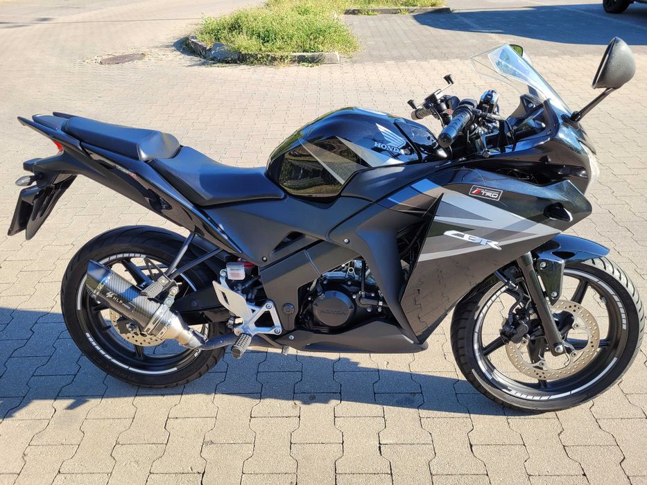 Honda CBR 125 JC 50