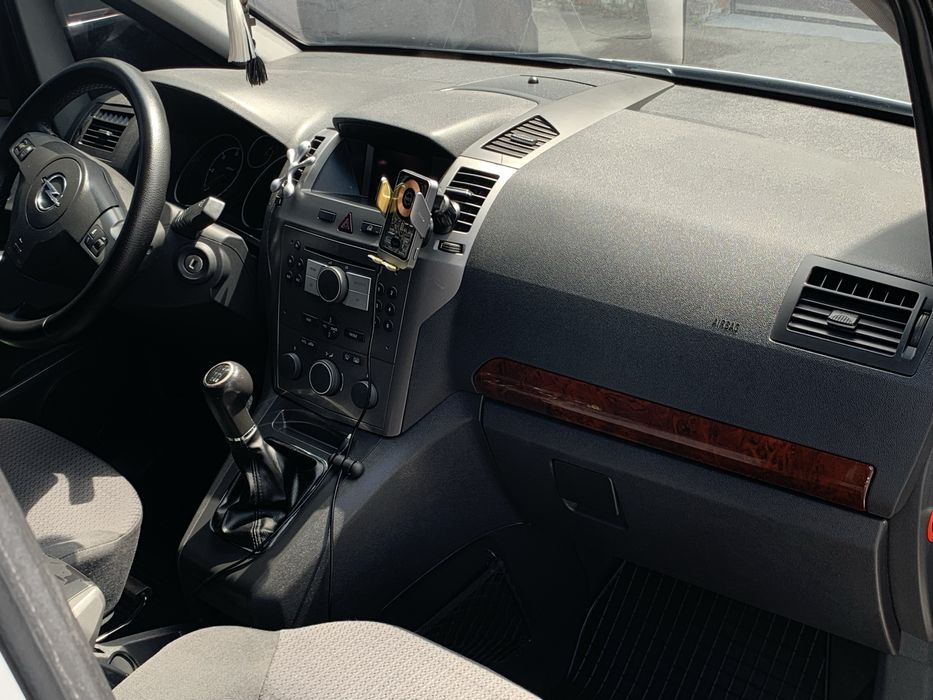 Opel Zafira 1.9 CDTI