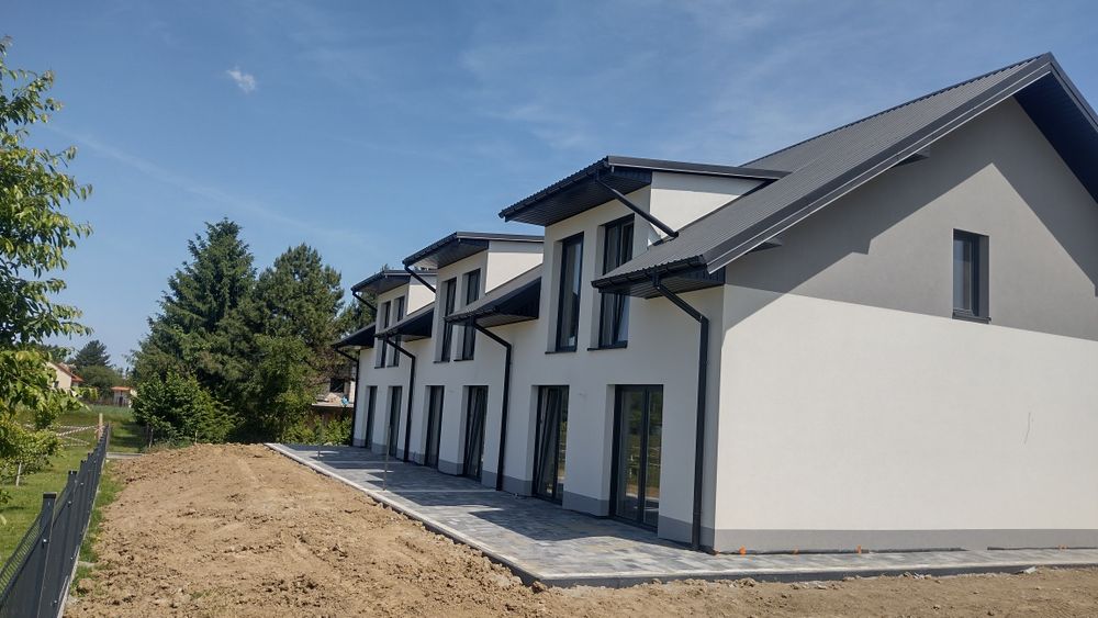 Sprzedam dom w stanie deweloperskim Rzeszów skrajną lub środkową