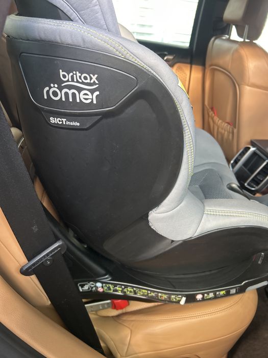Fotelik Britax Römer sict inside