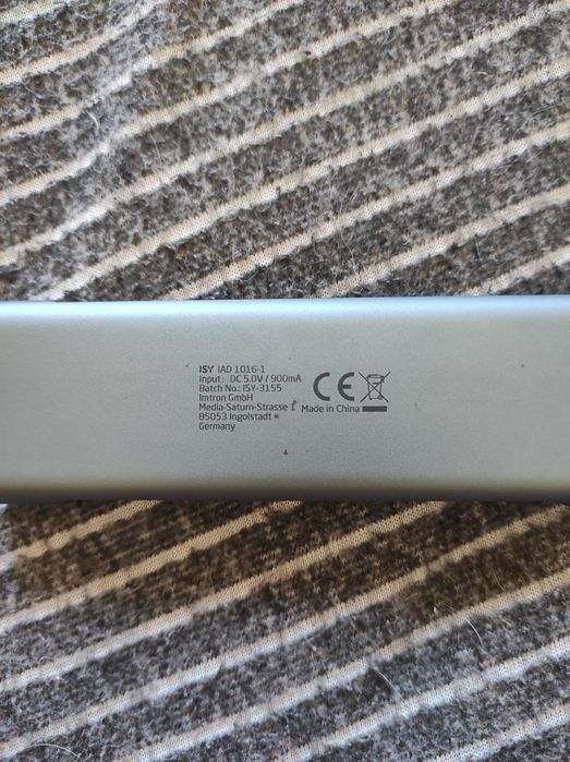 Adaptador USB e HDMI/Hub USB-c isy