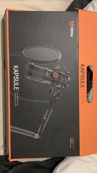 Microfone de mesa KROM