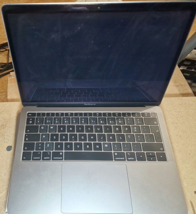 3 Macbooks lcds ok pecas