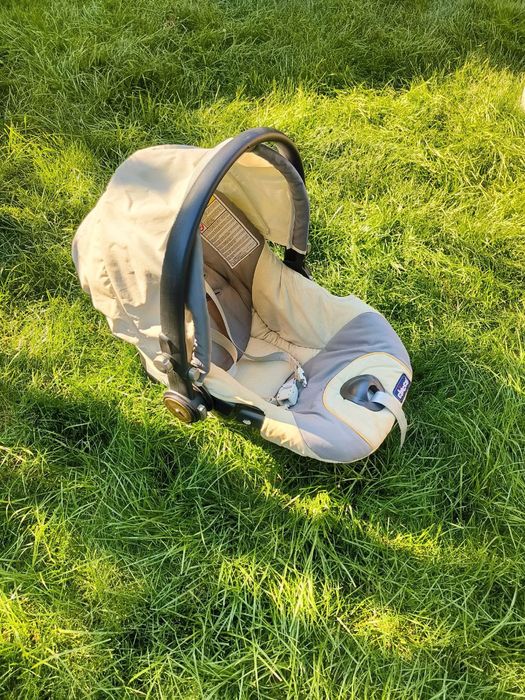 Коляска Chicco S3 / автокресло б.у.