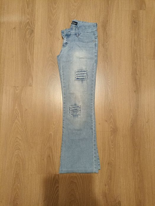 Віддам джинси, брюки